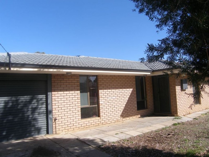 25 Pelham Street, Armadale WA 6112