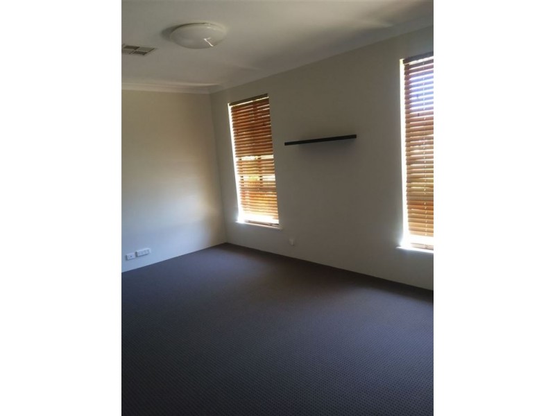 25 Pelham Street, Armadale WA 6112