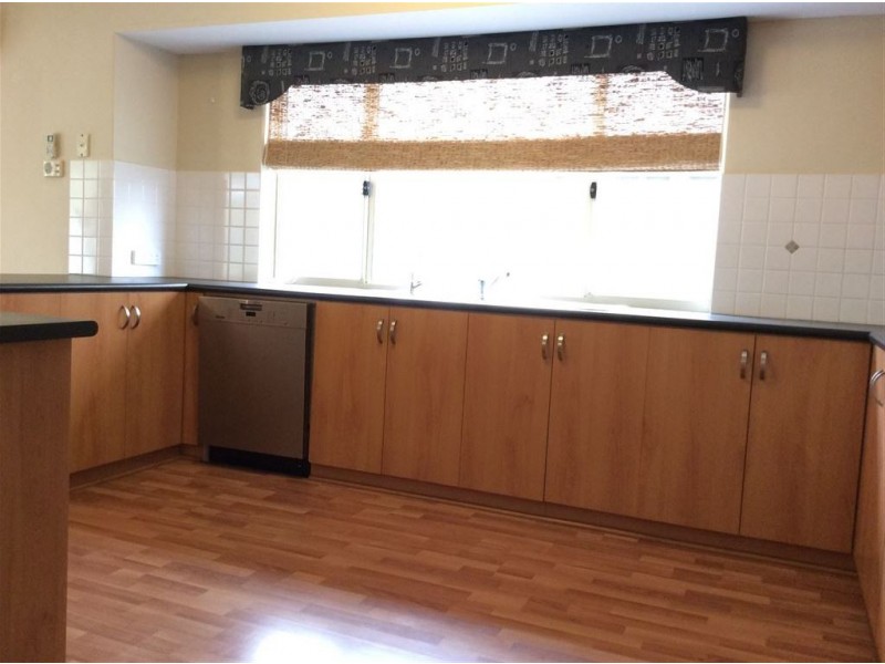 5 Barrett Street, Southern River WA 6110