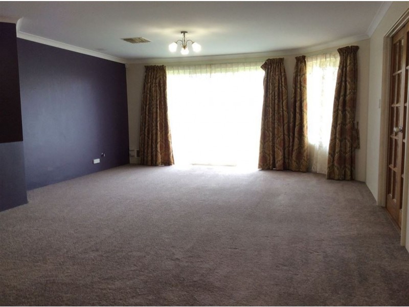 5 Barrett Street, Southern River WA 6110