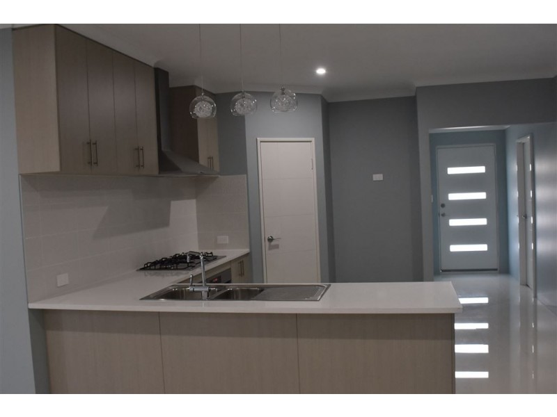 15 Nikon Road, Harrisdale WA 6112