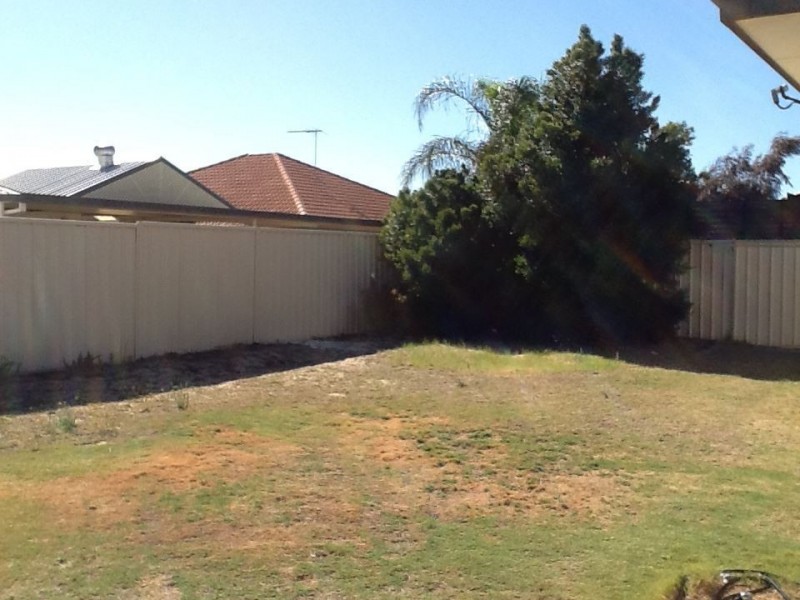 40 Teal Brook Circle, Seville Grove WA 6112