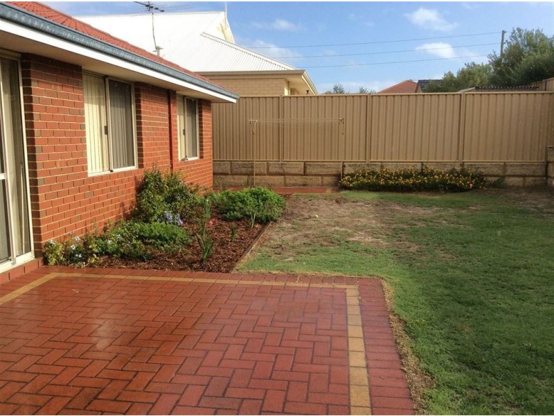 42 Canna Drive, Canning Vale WA 6155