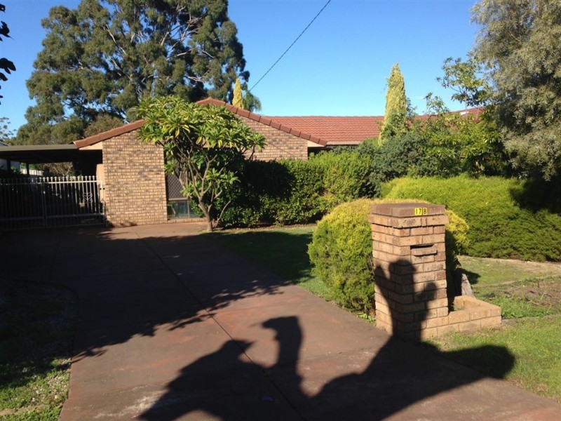 17b Marian Avenue, Armadale WA 6112