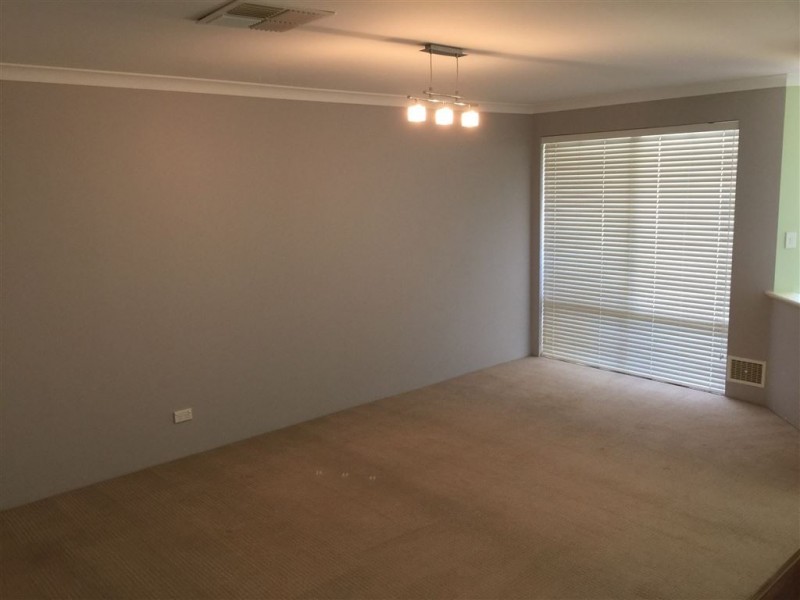 30 Streamside Street, Southern River WA 6110