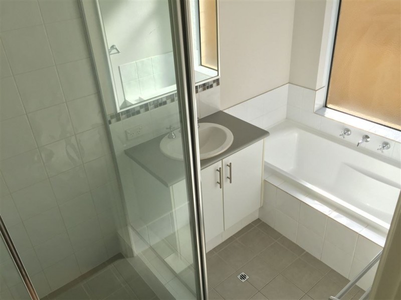 30 Streamside Street, Southern River WA 6110