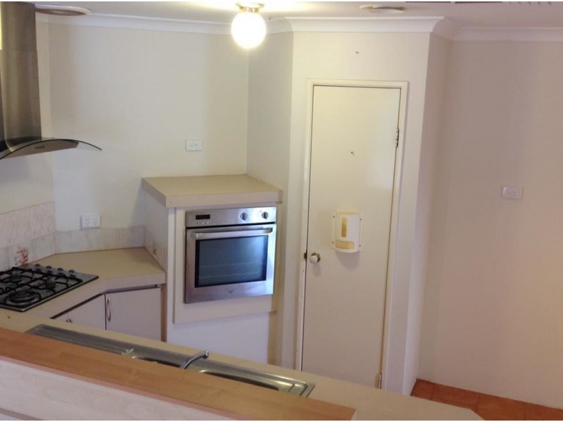 12 Jersey Way, Waikiki WA 6169