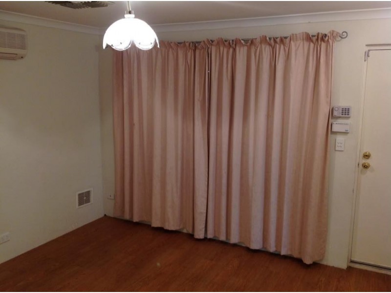12 Jersey Way, Waikiki WA 6169