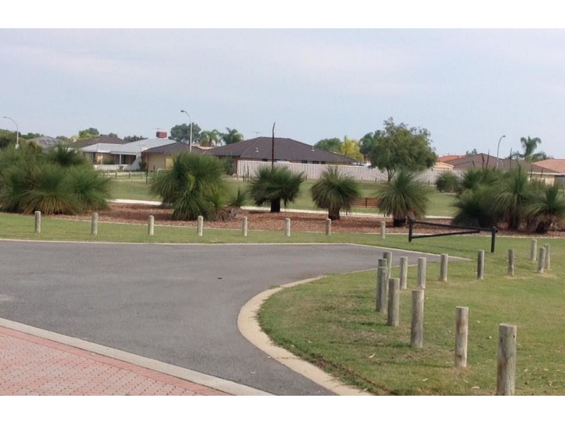 12 Jersey Way, Waikiki WA 6169