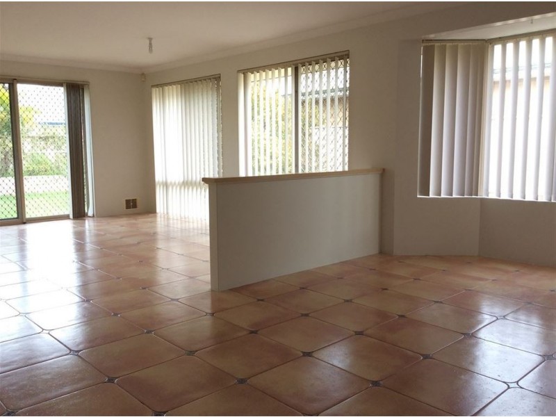 5 Formosa Pass, Canning Vale WA 6155