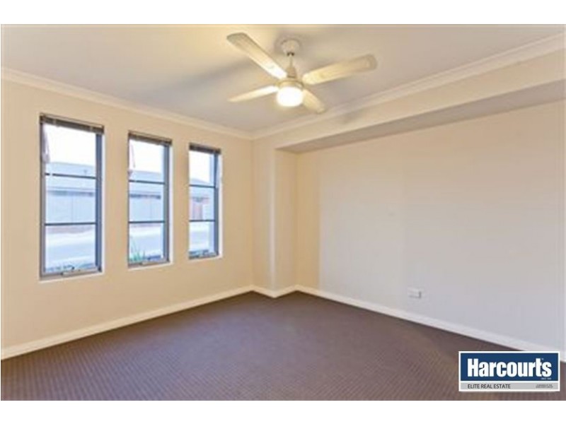 3 Ewens Pass, Wandi WA 6167