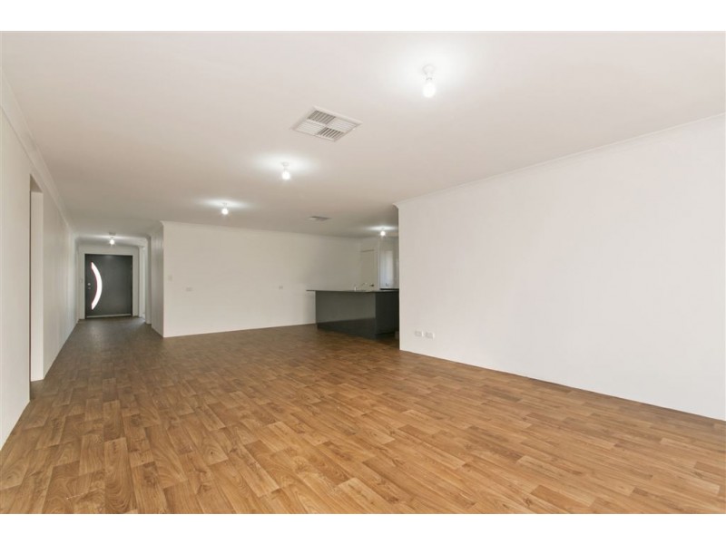 28 Marnbu Road, Southern River WA 6110