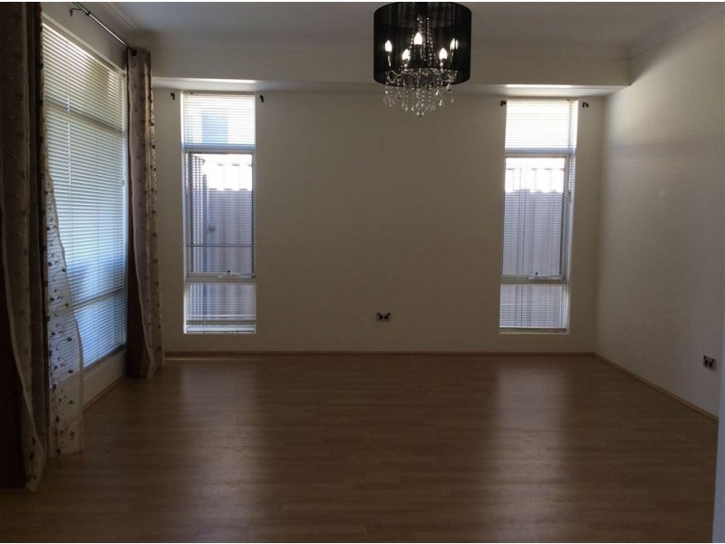 141 Fraser Road, Canning Vale WA 6155