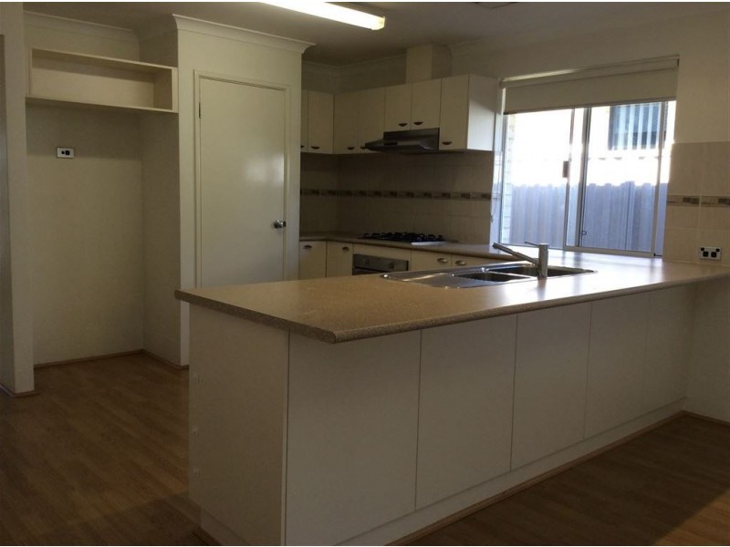 141 Fraser Road, Canning Vale WA 6155