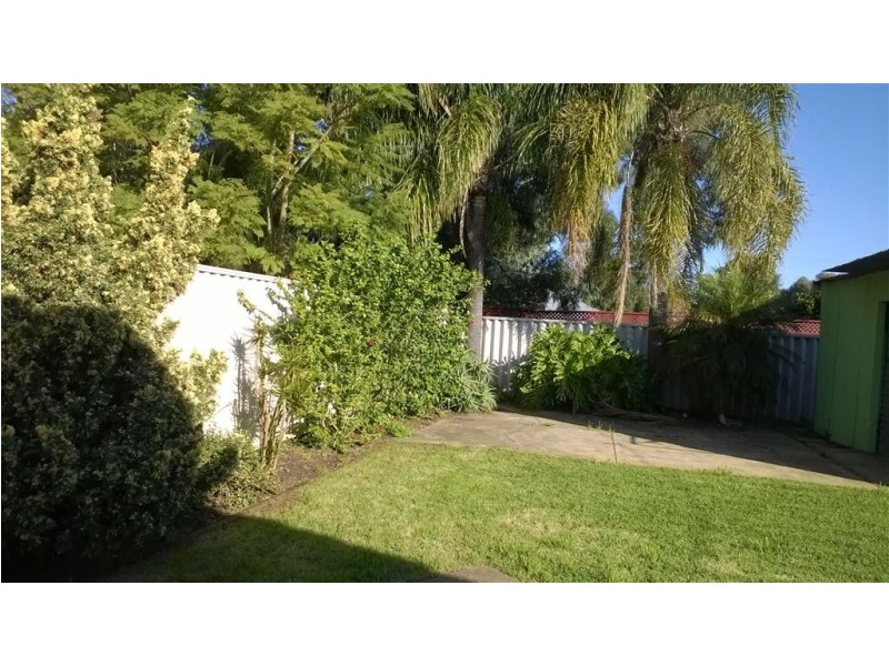 17A Marian Avenue, Armadale WA 6112