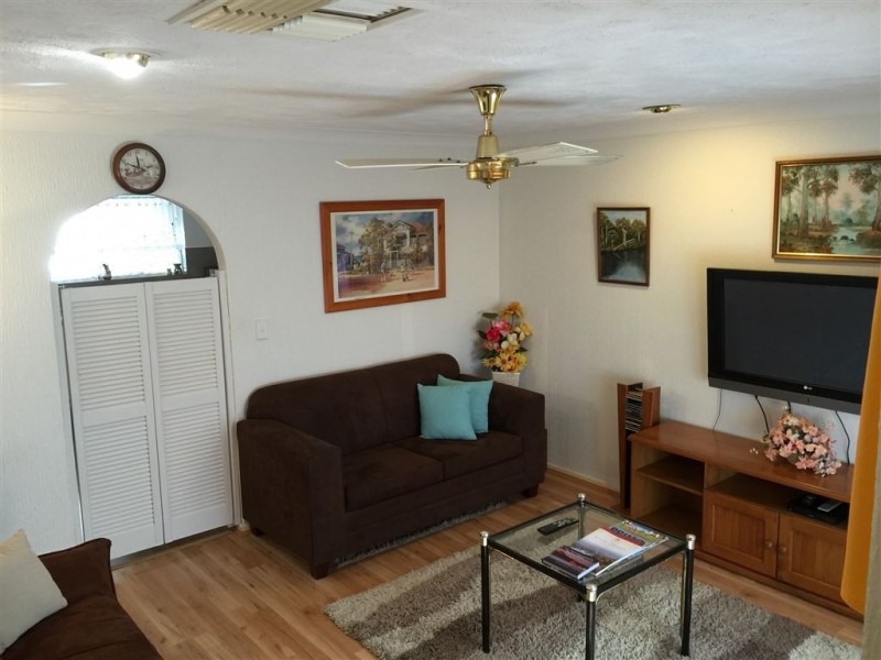 6A Clements Grove, Armadale WA 6112