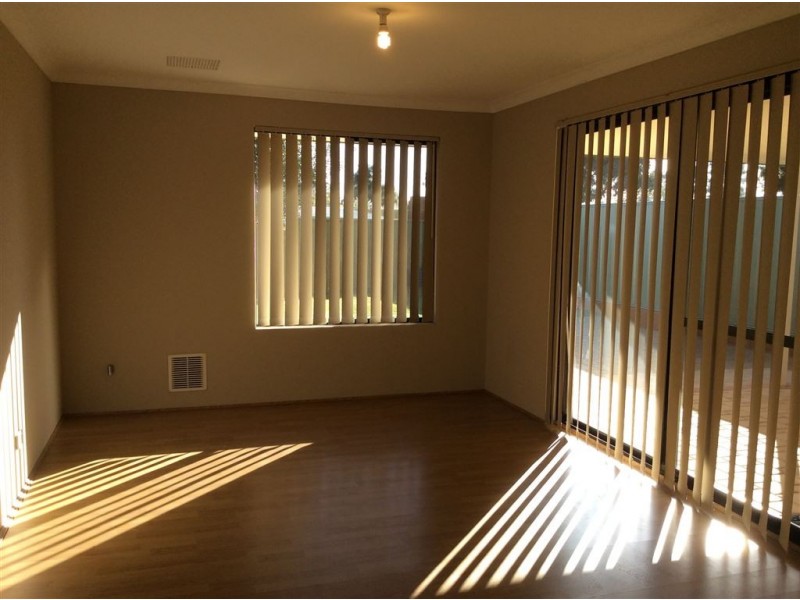 20 Peartree Terrace, Seville Grove WA 6112