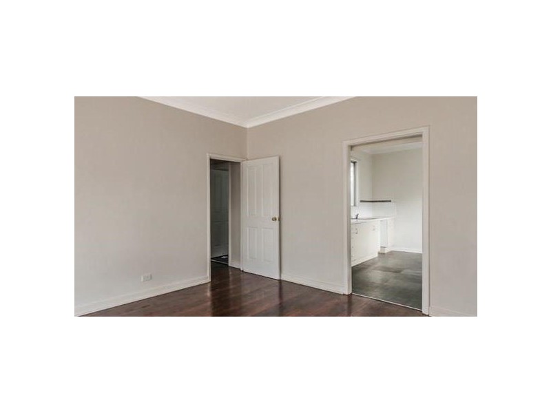 44 Cowcher Way East, Medina WA 6167