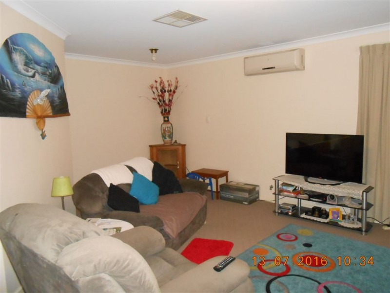 20A Sanderling Drive, Thornlie WA 6108