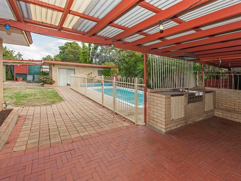 55 Crandon St, Gosnells WA 6110
