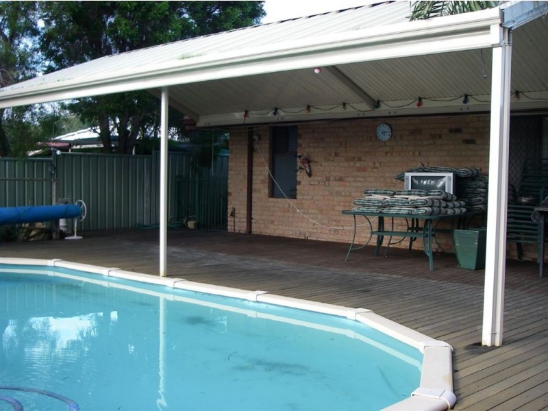 11 Chidzey Drive, Seville Grove WA 6112