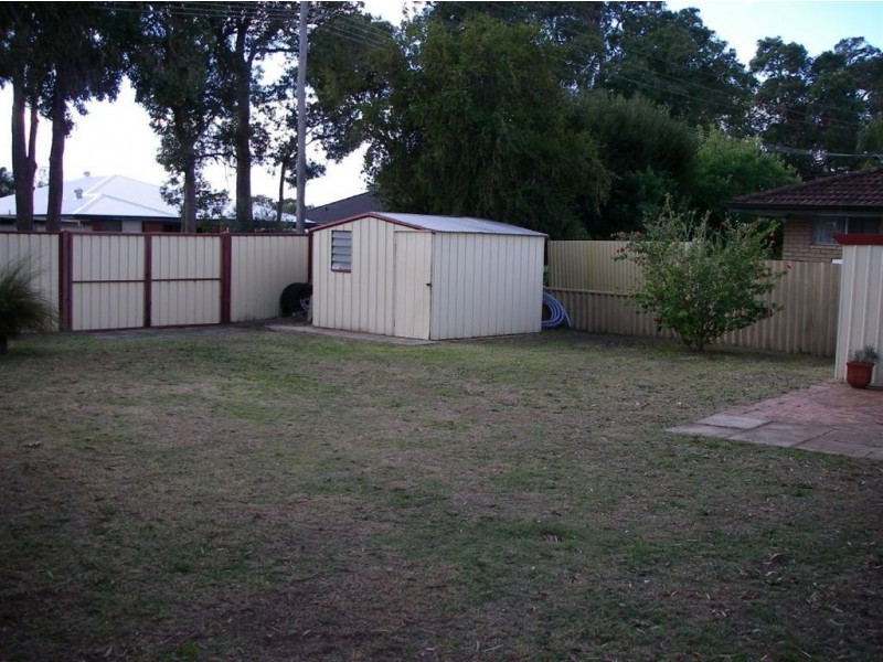 45 Eighth Road, Armadale WA 6112