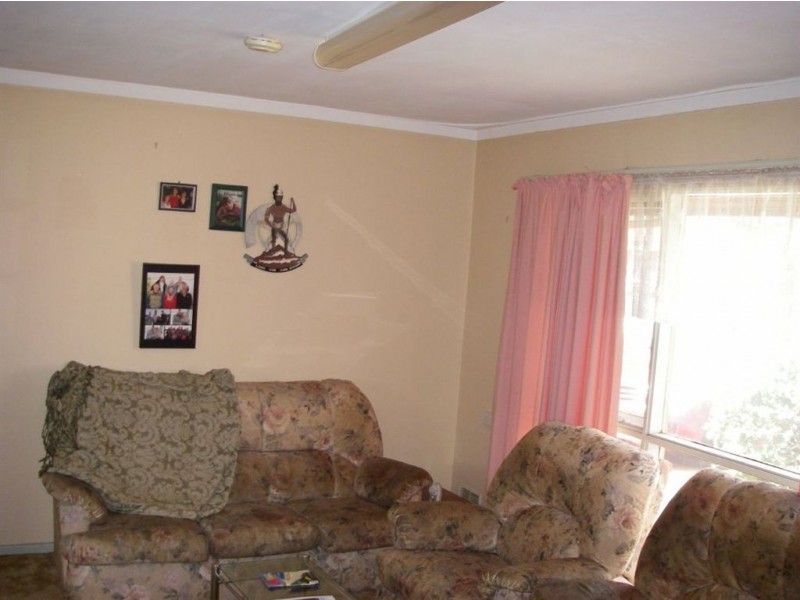 1/5 Townsend Street, Armadale WA 6112