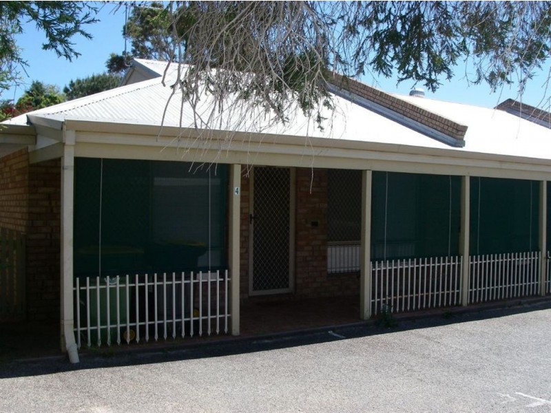 4/36-38 Owtram Street, Armadale WA 6112