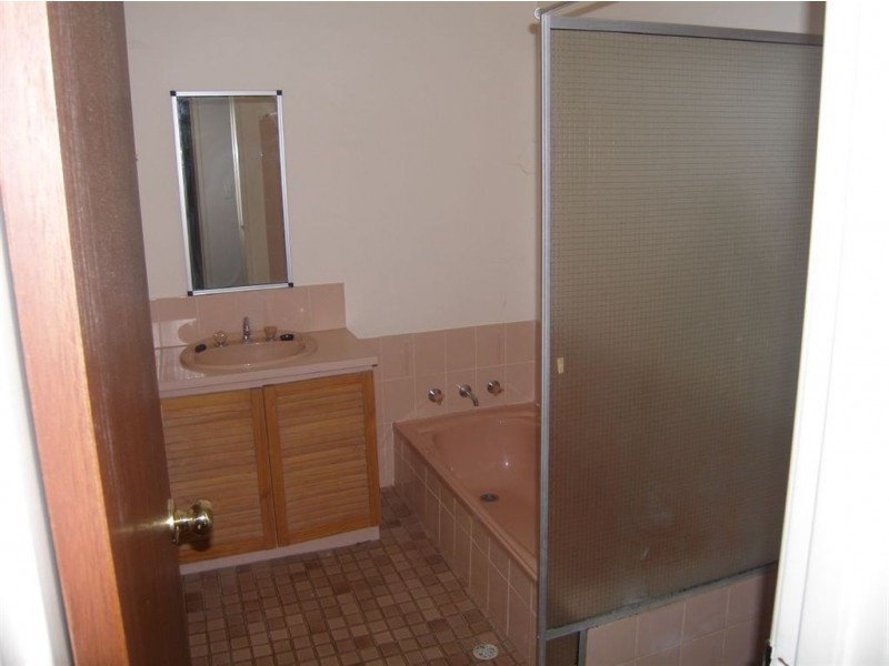 4/36-38 Owtram Street, Armadale WA 6112