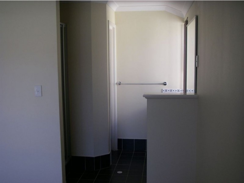 32 Pira Loop, Byford WA 6122