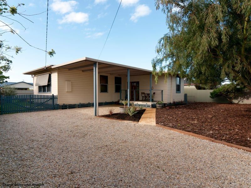 39 Quinliven Road, Port Willunga SA 5173