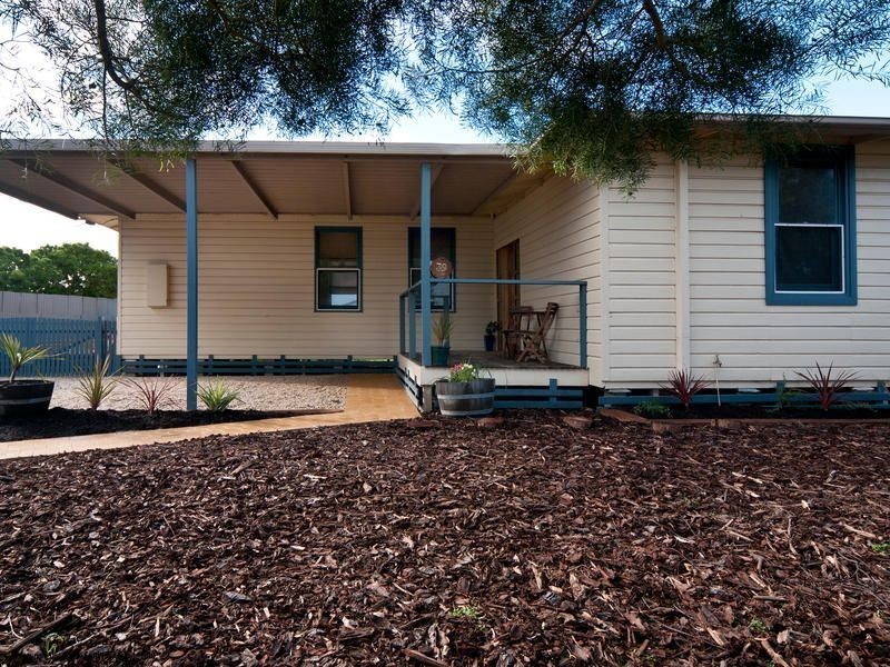 39 Quinliven Road, Port Willunga SA 5173