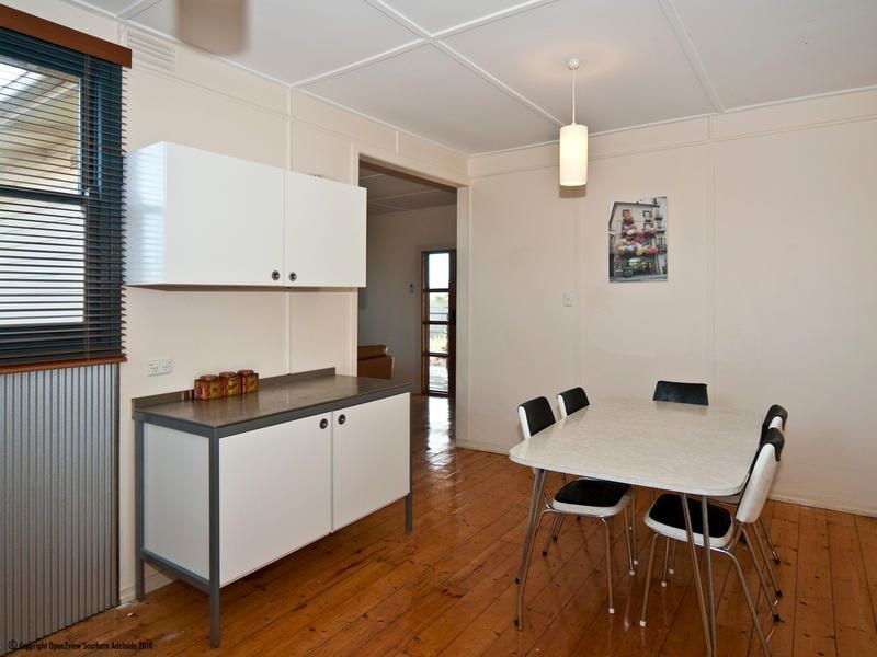 39 Quinliven Road, Port Willunga SA 5173