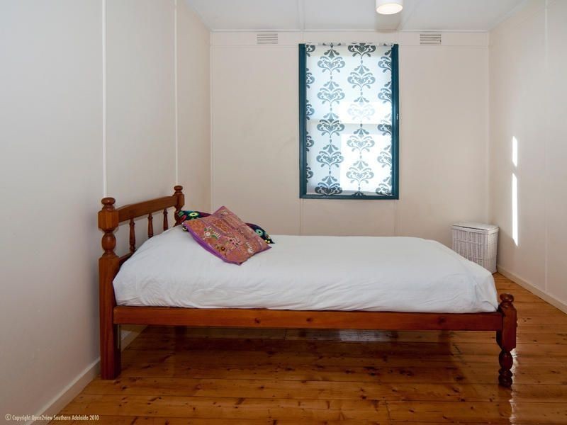 39 Quinliven Road, Port Willunga SA 5173