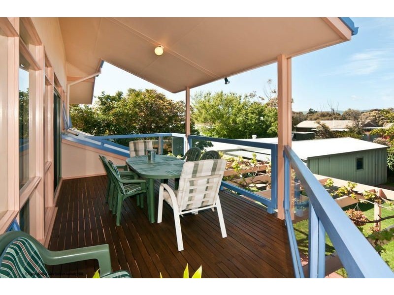 10 Anchor Terrace, Port Willunga SA 5173