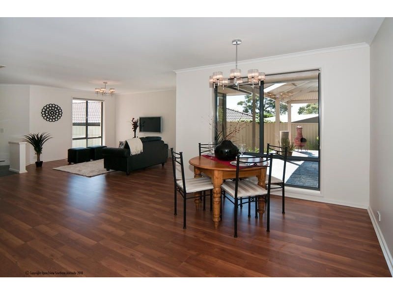 15 Houndsgate Court, Onkaparinga Hills SA 5163