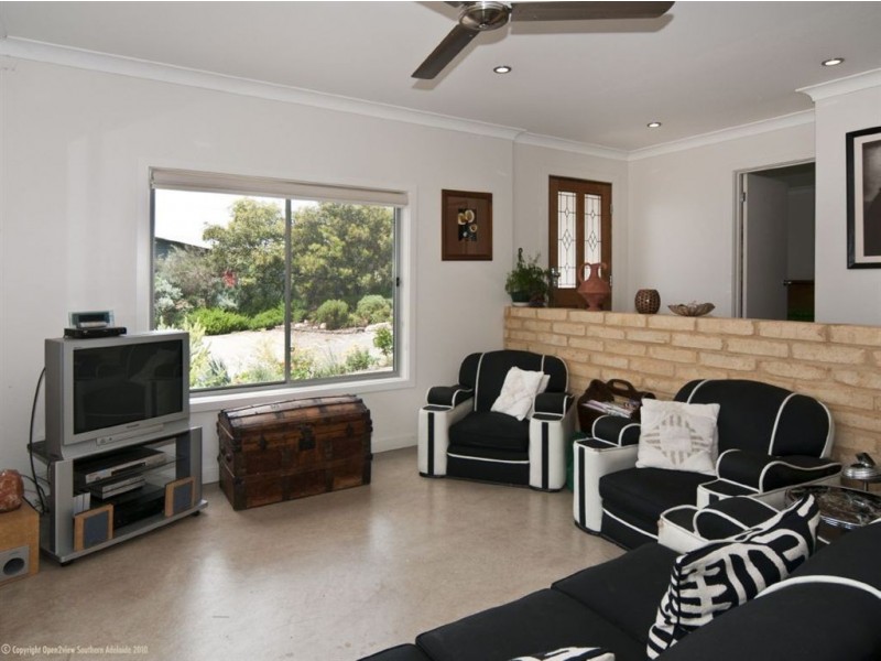 2 Olearia Walk Arts Eco Village, Aldinga SA 5173