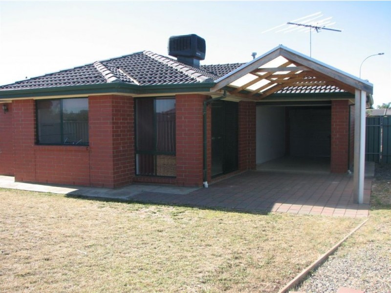 8 Dolphin Blvd, Aldinga Beach SA 5173