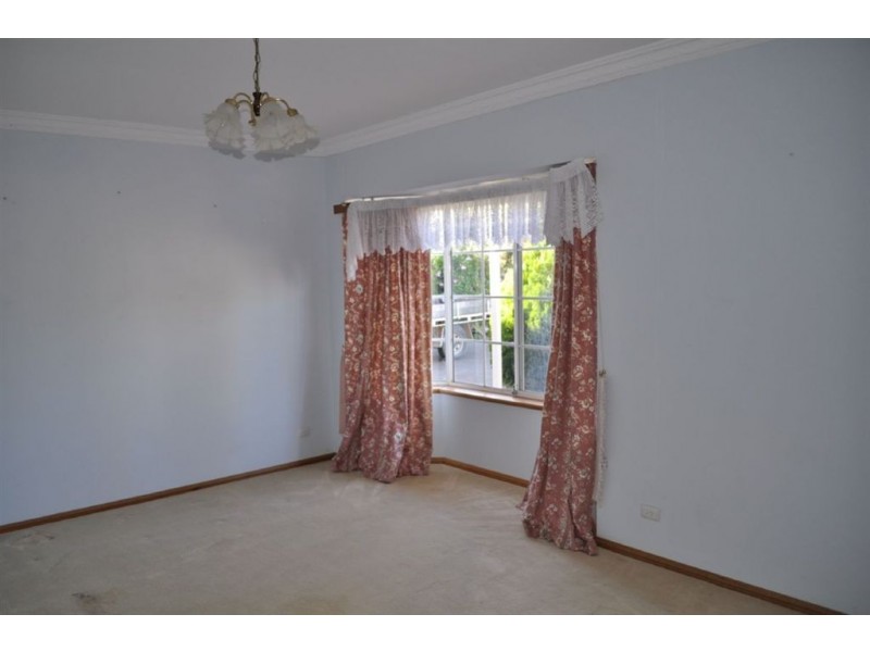 2 Hamilton Road, Aldinga Beach SA 5173