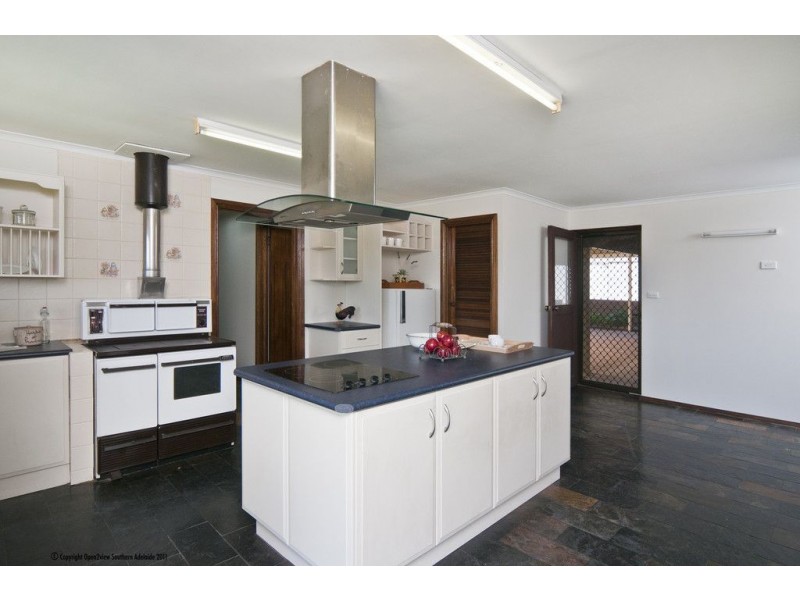 225 Harvey Rd, Prospect Hill SA 5201