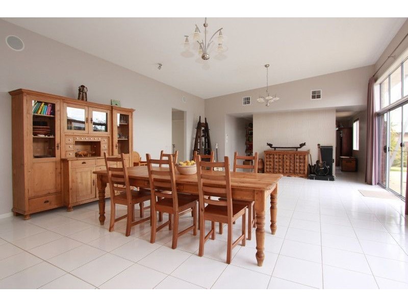 3 Nicholl Avenue, Aldinga Beach SA 5173