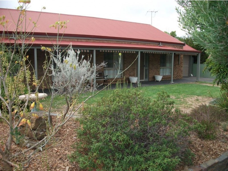 3 Loader Crescent, Port Willunga SA 5173