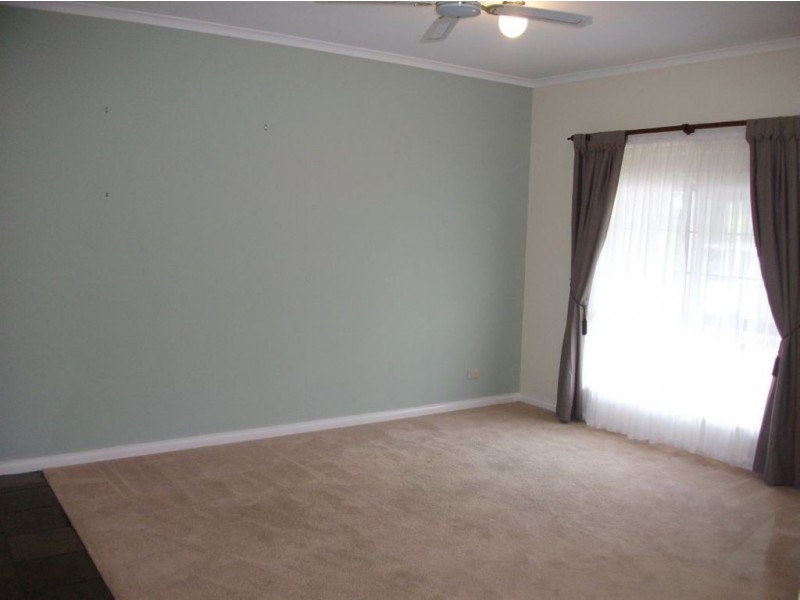 3 Loader Crescent, Port Willunga SA 5173