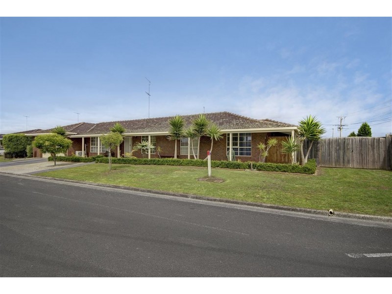 64 Bellnore Drive, Norlane VIC 3214