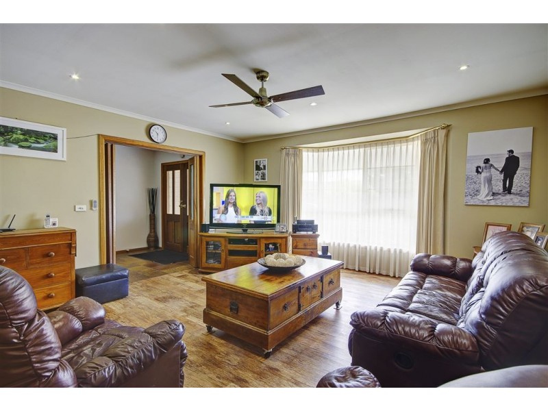 64 Bellnore Drive, Norlane VIC 3214