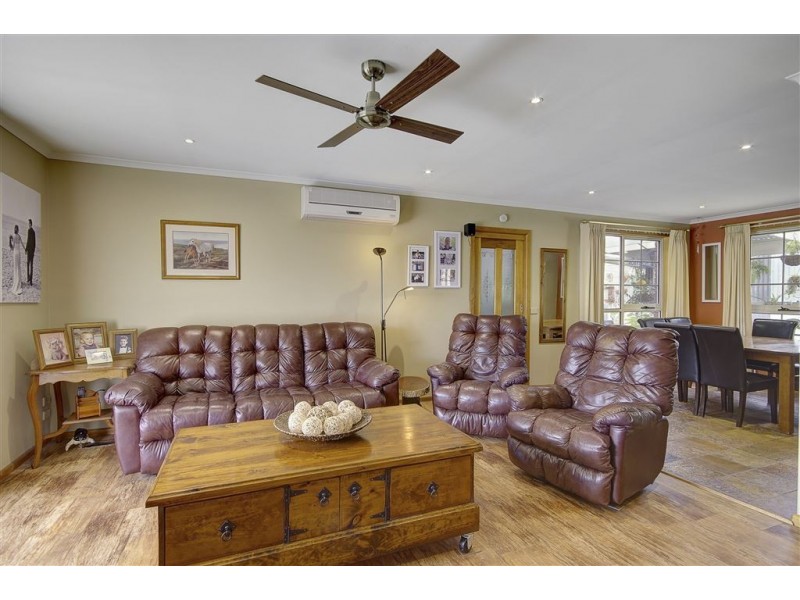 64 Bellnore Drive, Norlane VIC 3214