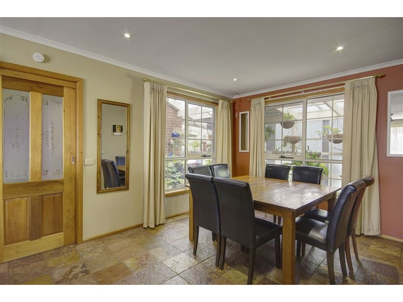 64 Bellnore Drive, Norlane VIC 3214