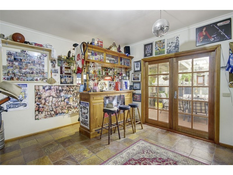 64 Bellnore Drive, Norlane VIC 3214