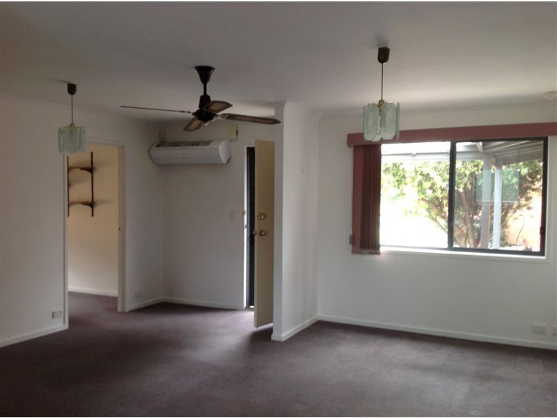 1/17 Coakley Crescent, Lovely Banks VIC 3221