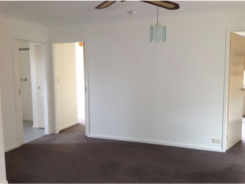 1/17 Coakley Crescent, Lovely Banks VIC 3221